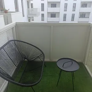 https://apartament-natura-poznan-malta-the-nature-apartment-by.poznan-hotels.com